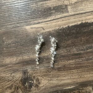 Elegant Silver and White Pearl Drop Earrings *defective*